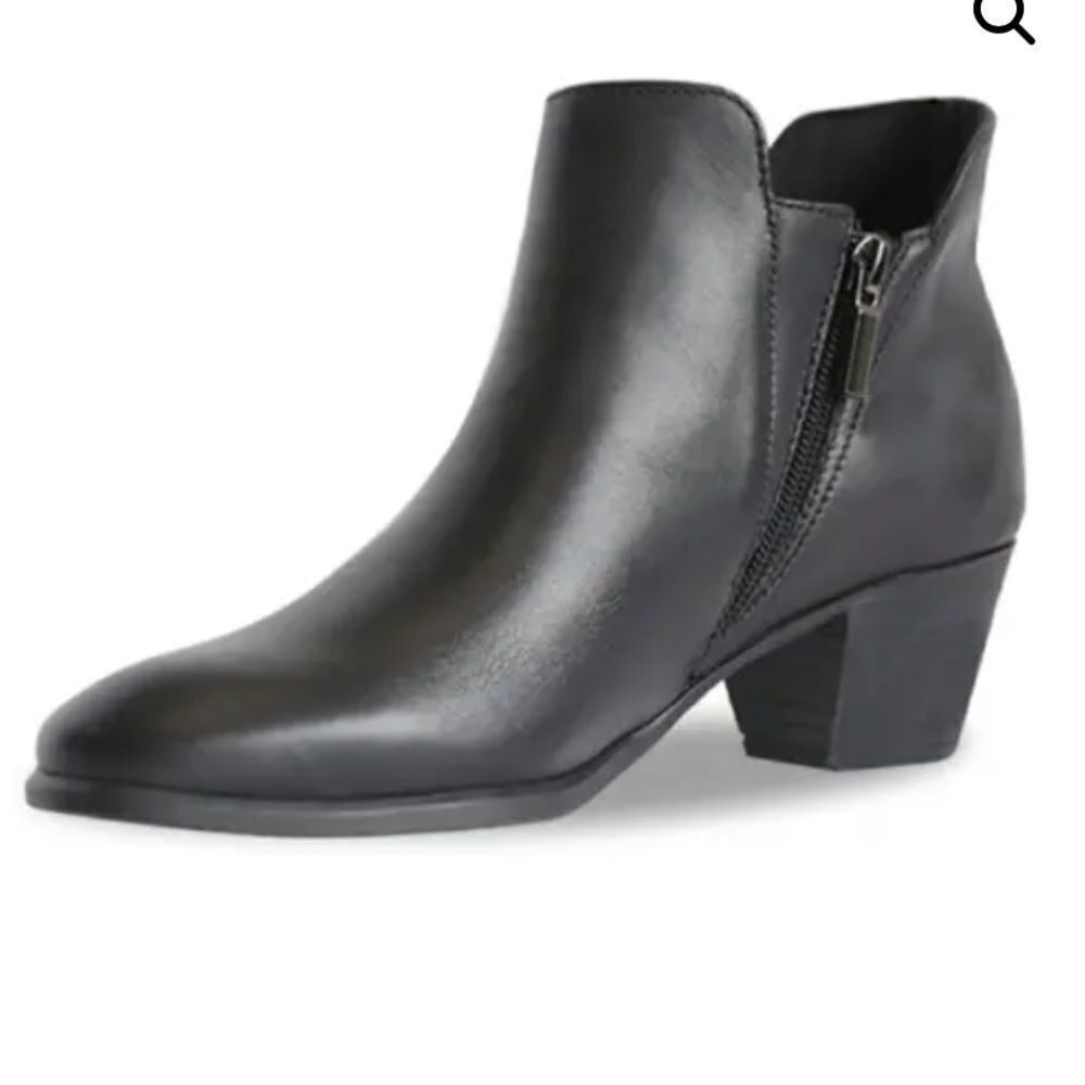 Munro Women’s Jackson Boot Black Leather US 9.5